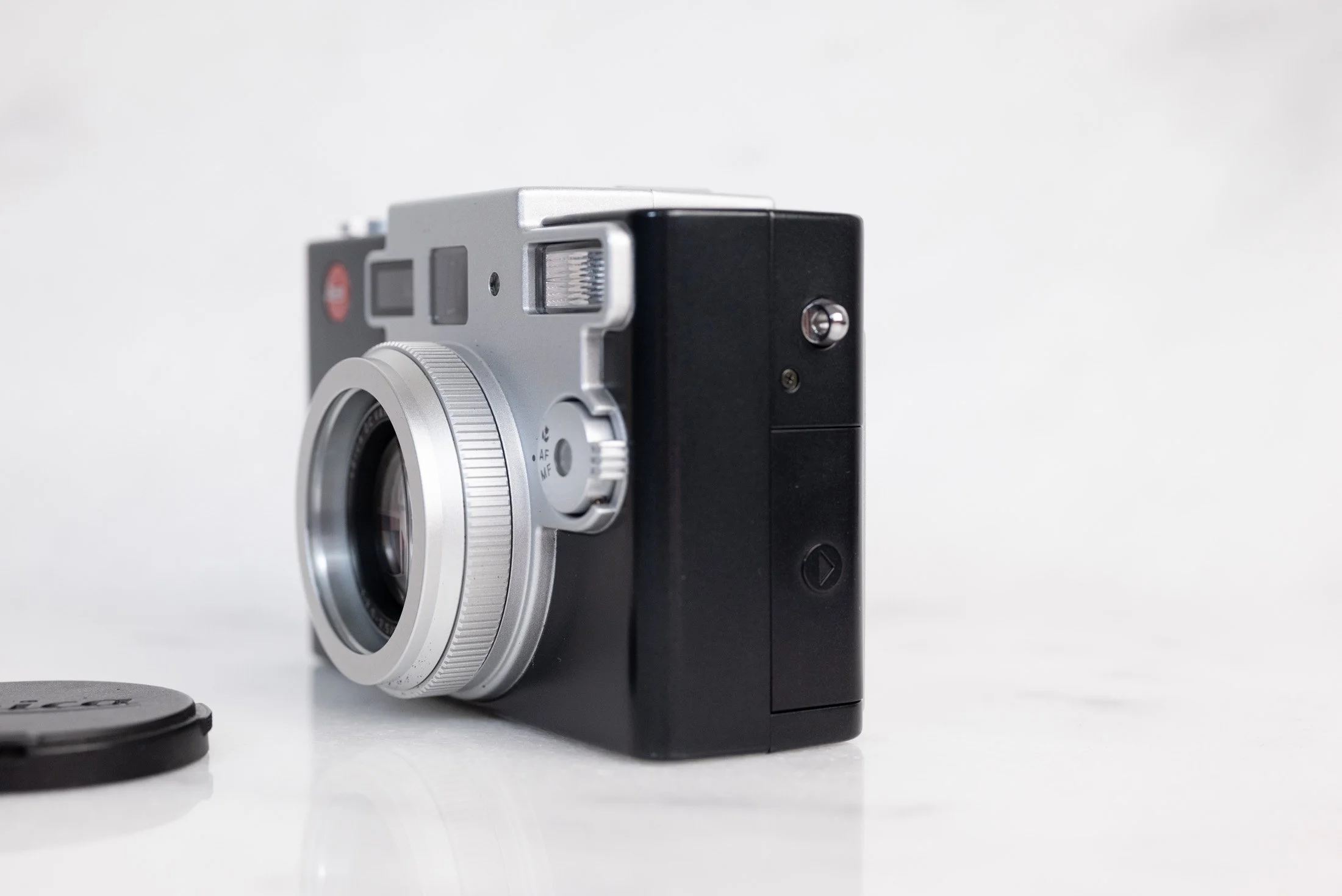 Leica Digilux 1 Digital Mirrorless Camera with — F Stop Cameras